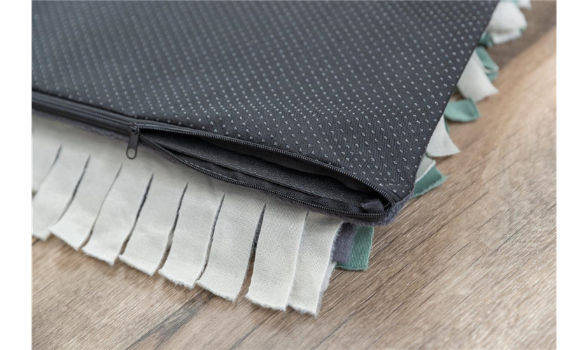 Strategie-Spiel Schnüffelteppich Art.-Nr.: 32037, Maße: 50 × 34 cm Strategie-Spiel Schnüffelteppich Art.-Nr.: 32037, Maße: 50 × 34 cm