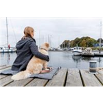 Reisedecke Leni Art.-Nr.: 37991, Maße: 100 × 70 cm Reisedecke Leni Art.-Nr.: 37991, Maße: 100 × 70 cm